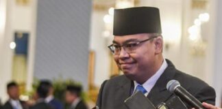 Pemerintah Apresiasi Polri Cepat Identifikasi Pelaku Penyiraman Air Keras Andrie Yunus Pemerintah melalui Bakom RI mengapresiasi langkah cepat Polri dalam mengidentifikasi terduga pelaku penyiraman air keras terhadap aktivis KontraS Andrie Yunus. Pemerintah menegaskan proses hukum harus transparan dan berbasis bukti.