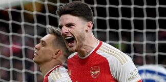 Gelandang bertahan Arsenal, Declan Rice (depan)dan rekannya berselebrasi dalam pertandingan beberapa waktu lalu. Tatkik Mikel Arteta jitu membawa The Gunners unggul dalam duel Derby London Vs Chelsea di Liga Inggris pekan ke-28, Senin (2/3/2026) dini hari WIB. Cek Live Score Arsenal Vs Chelsea terbaru di sini sekarang. OFFICIAL INSTAGRAM ARSENAL / REPRO