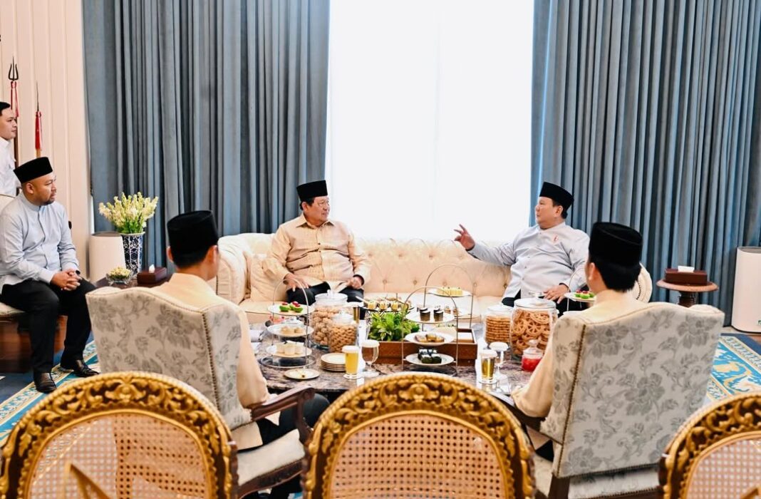 Momen Lebaran di Istana, Prabowo Sambut Hangat SBY dan AHY