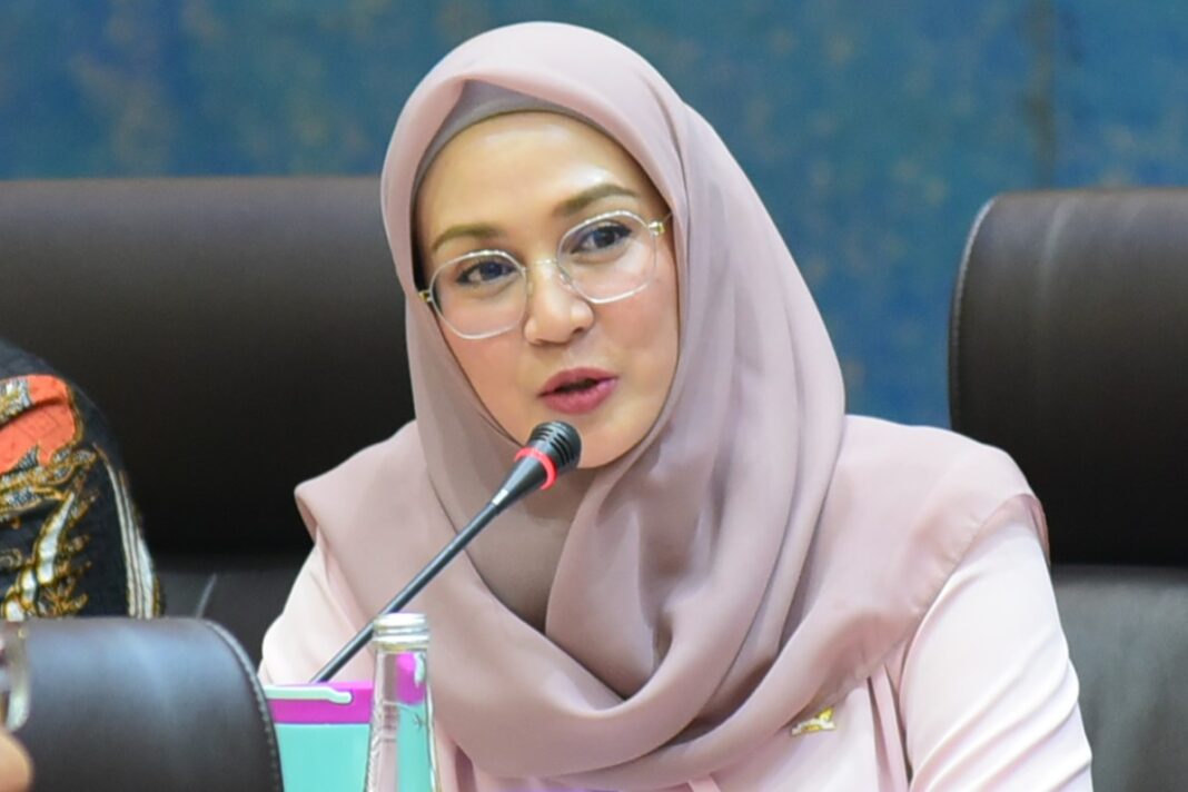 Pastikan Lingkungan Kerja yang Mendukung, Demokrat: Pentingnya Ruang Aman bagi Perempuan di Industri Kreatif!