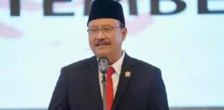 Mensos Saifullah Yusuf menegaskan efisiensi anggaran tidak akan menyentuh bansos. Pemerintah tetap prioritaskan kebutuhan rakyat.