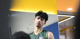 Rama Fazza Fauzan (Surabaya Samator) memimpin top skor Proliga 2026 putra babak reguler dengan 135 poin. Simak daftar 10 besar top skor putra berdasarkan data Putaran 1 dan 2.