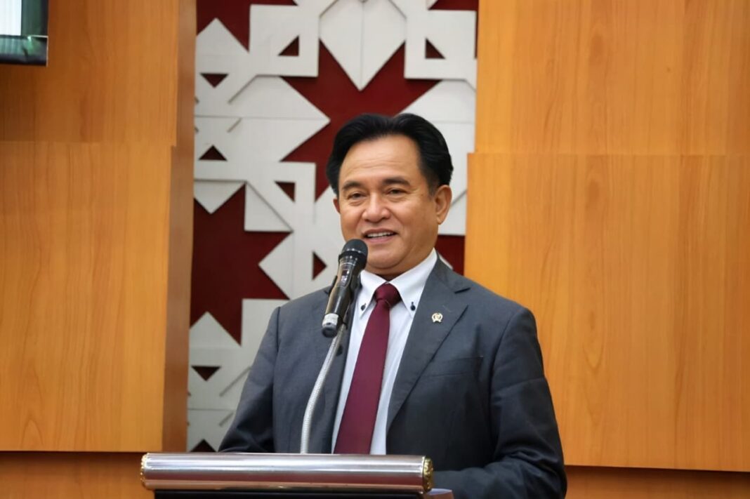 Menko Yusril menyebut dua putusan MK terkait UU Kesehatan menjadi koreksi konstitusional dalam tata kelola profesi kedokteran di Indonesia.