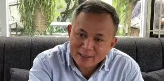 Wamen HAM Mugiyanto Sipin terdampar di Doha, Qatar, hari ketiga setelah konflik Israel-AS vs Iran memicu penutupan ruang udara. Simak profil singkat Mugiyanto: aktivis 1998, eks korban penculikan, kini Wamen HAM 2024–2029.