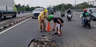 Demokrat Apresiasi Warga Tandai Jalan Rusak di Jakarta, Tekankan Perbaikan Tetap Tanggung Jawab Pemprov