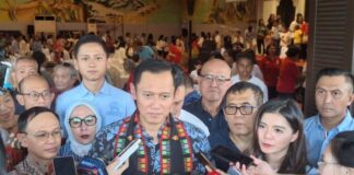 Momen Paskah, Demokrat Salurkan Bantuan dari Lelang Karya SBY