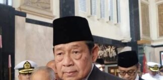 SBY mengungkap sejarah kontingen Garuda di Lebanon sejak 2006 serta menyoroti peran tiga perwira yang kini menjadi bagian kabinet Presiden Prabowo.