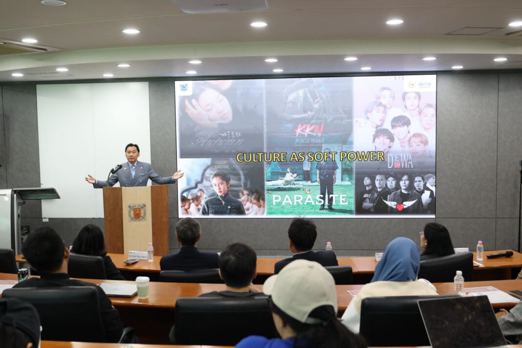 Beri Kuliah Umum di Korsel, Ibas Tekankan Kolaborasi Global dan Identitas Bangsa