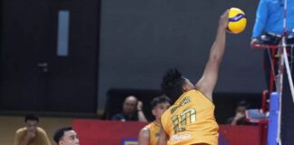 Pemain Jakarta Bhayangkara Presisi bersiap menghadapi Jakarta Garuda Jaya dalam laga Final Four Proliga 2026 di GOR Jatidiri, Semarang.