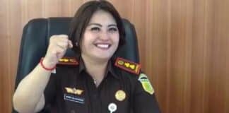 Kejagung memeriksa jajaran Kejari Karo terkait polemik kasus Amsal Sitepu. Evaluasi dilakukan untuk menguji profesionalitas jaksa dalam penanganan perkara.