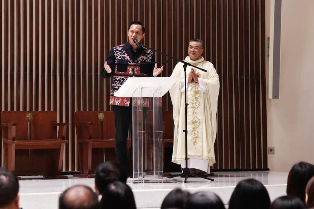 Hadiri Misa Paskah, AHY Ajak Masyarakat Jaga Toleransi dan Optimisme di Tengah Krisis Global