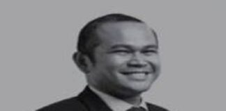 AHLI TREASURY - Hamdinal Rahman adalah satu di antara alumni SMA Taruna Nusantara yang berhasil membangun karir mentereng di industri keuangan Tanah Air. berbagai jabatan penting pernah diemban lulusan SMA Taruna Nusantara angkatan 8 ini. Berikut profilnya, Selasa (21/4/2026). OFFICIAL LINKDIN HAMDINAL RAHMAN/REPRO
