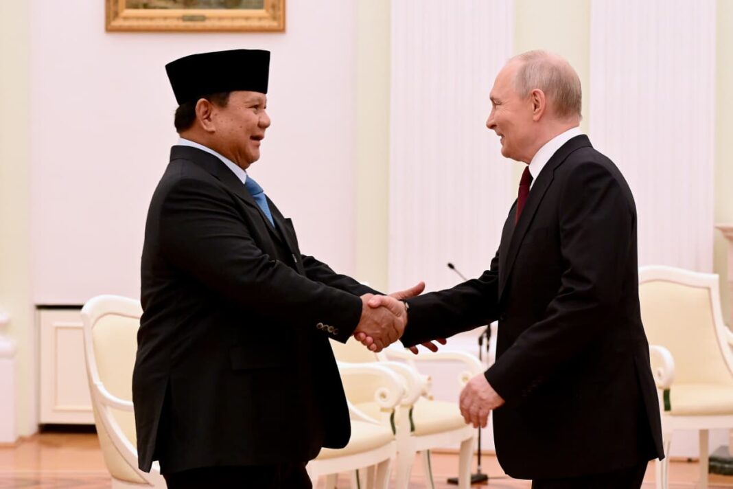 Pertemuan Prabowo dan Putin Tegaskan Kemitraan Strategis Dua Negara