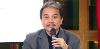 Roy Suryo Sebut Gibran Copy Paste Jokowi, Polemik Ayah-Anak Kembali Disorot Roy Suryo menyindir Gibran Rakabuming Raka sebagai copy paste Jokowi setelah Wapres menyebut Jusuf Kalla sebagai mentor dan panutan.