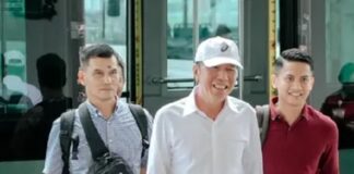 Jokowi kembali digugat terkait ijazah di PN Solo. Penggugat menilai eks Presiden RI itu tidak pernah menunjukkan ijazah asli di publik maupun persidangan.