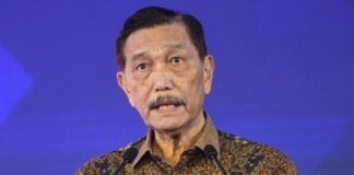 PT DSI Siap Kelola Ekspor SDA, Luhut Singgung Reformasi Bea Cukai Ketua DEN Luhut Binsar Pandjaitan menilai Bea Cukai perlu direformasi. Sebagian fungsi ekspor komoditas strategis berpotensi dialihkan ke PT DSI.