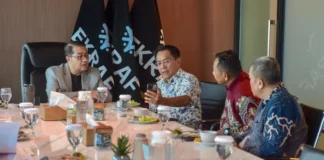 Menteri Ekraf Siapkan Program Pemulihan Ekonomi Kreatif untuk Padang Pariaman Pascabencana