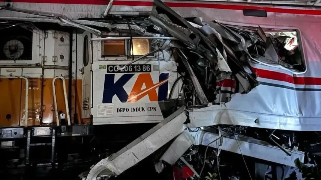 KNKT Ungkap KA Argo Bromo Sudah Mengerem Sebelum Tabrak KRL di Bekasi Timur