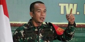 Profil Brigjen Muhammad Nas, Ahli Intelijen yang Dilantik Jadi Kapuspen TNI Profil Brigjen TNI Muhammad Nas menjadi sorotan setelah dilantik Panglima TNI Jenderal Agus Subiyanto sebagai Kapuspen TNI menggantikan Mayjen TNI Aulia Dwi Nasrullah.