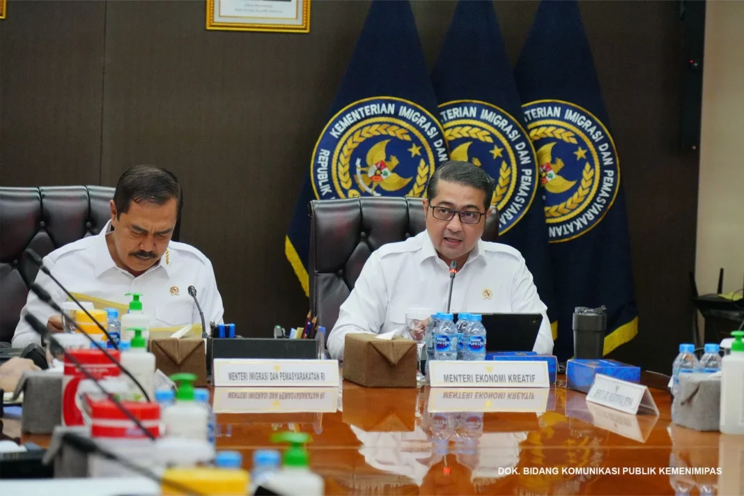 Kementerian Ekraf Apresiasi Deportasi 25 Fotografer Asing Ilegal yang Rugikan Pelaku Lokal