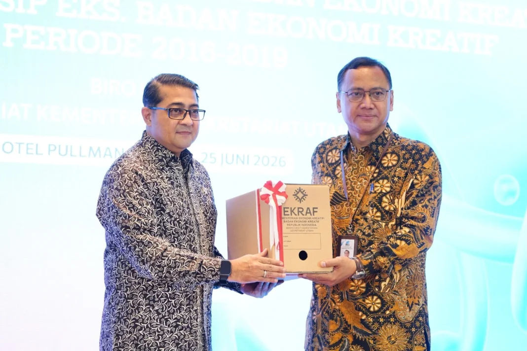 Kemenekraf Serahkan Arsip Eks BEKRAF ke ANRI