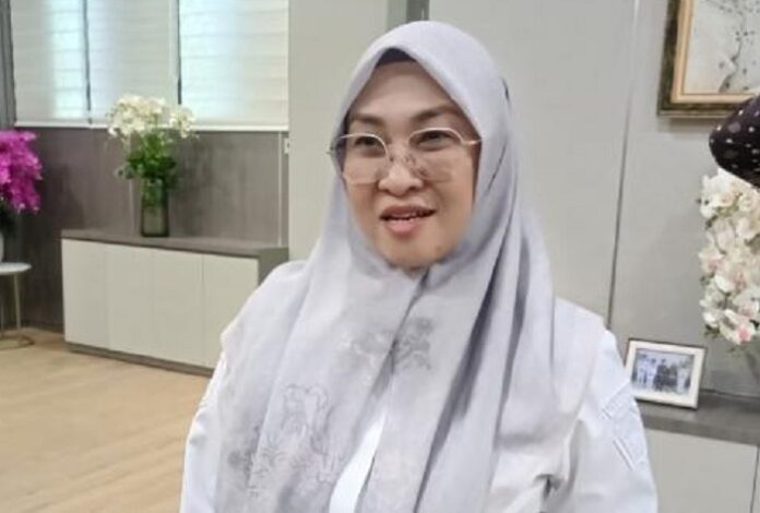 Bupati Gowa Sitti Husniah Talenrang menegaskan Panitia Khusus Hak Angket DPRD Gowa harus tetap berfokus pada fungsi pengawasan terhadap kebijakan publik dan tidak memasuki ranah kehidupan pribadi.