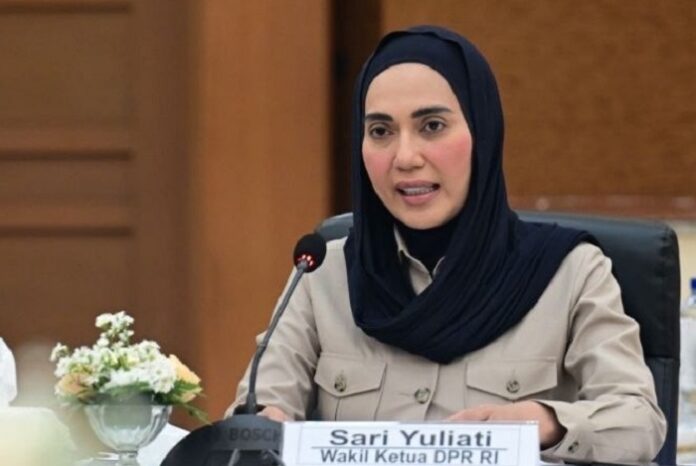 Wakil Ketua DPR RI Sari Yuliati meminta aparat penegak hukum mengusut tuntas kasus penyekapan dan dugaan penganiayaan terhadap seorang perempuan di Kabupaten Bandung, Jawa Barat.