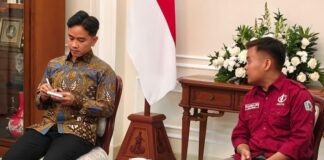 Polemik BEM FH UBK, PSI Bela Keras Tuduhan yang Menyeret Gibran PSI membantah tudingan yang mengaitkan Wakil Presiden Gibran Rakabuming Raka dengan dugaan pemberian uang kepada mahasiswa Universitas Bung Karno setelah aksi demonstrasi.