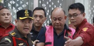 Fakta Korupsi Seret Eks Pimpinan BGN Dadan Hindayana Cs, Motor Listrik hingga Televisi Jadi Sorotan Kejaksaan Agung menetapkan Dadan Hindayana, Sony Sonjaya, dan Lodewyk Pusung sebagai tersangka dugaan korupsi tata kelola program Makan Bergizi Gratis.