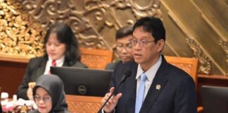 Menteri Keuangan Purbaya Yudhi Sadewa merespons isu “sell Indonesia” dan menegaskan bahwa kondisi fiskal serta fundamental ekonomi nasional masih terjaga baik.