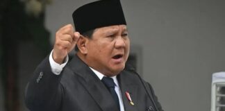 Presiden Prabowo Ancam Mitra MBG Nakal Usai Dadan Hindayana Cs Jadi Tersangka Presiden Prabowo Subianto memperingatkan mitra pelaksana program Makan Bergizi Gratis agar tidak menyimpang dalam mengelola dana rakyat.