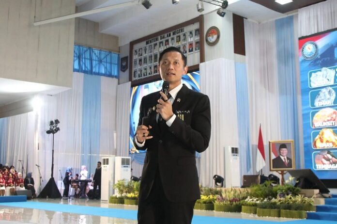 Menko AHY memberikan Studium Generale di Kampus IPDN Jatinangor, belum lama ini