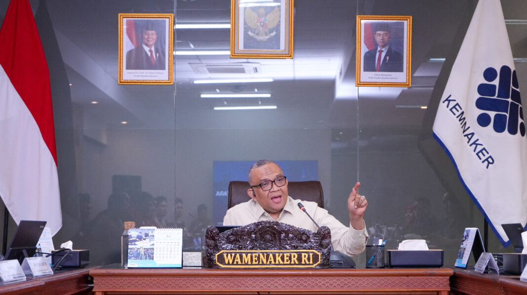 Wamenaker: Regulasi Ketenagakerjaan Harus Disusun Bersama Serikat Pekerja dan Pengusaha