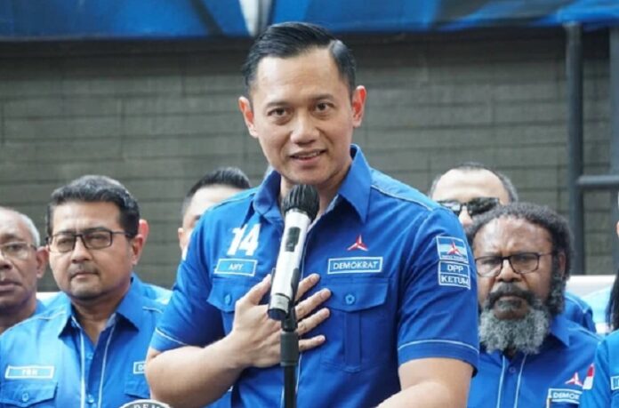 Politikus Demokrat Yan Harahap menanggapi kritik Deddy Sitorus terhadap AHY dan menegaskan bahwa pesan Ketua Umum Demokrat hanya mengajak semua pihak mengutamakan kepentingan bangsa.
