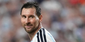 Prediksi Argentina vs Inggris pada semifinal Piala Dunia 2026. Simak analisis kekuatan kedua tim, duel Lionel Messi vs Harry Kane, serta prediksi skor menuju final.