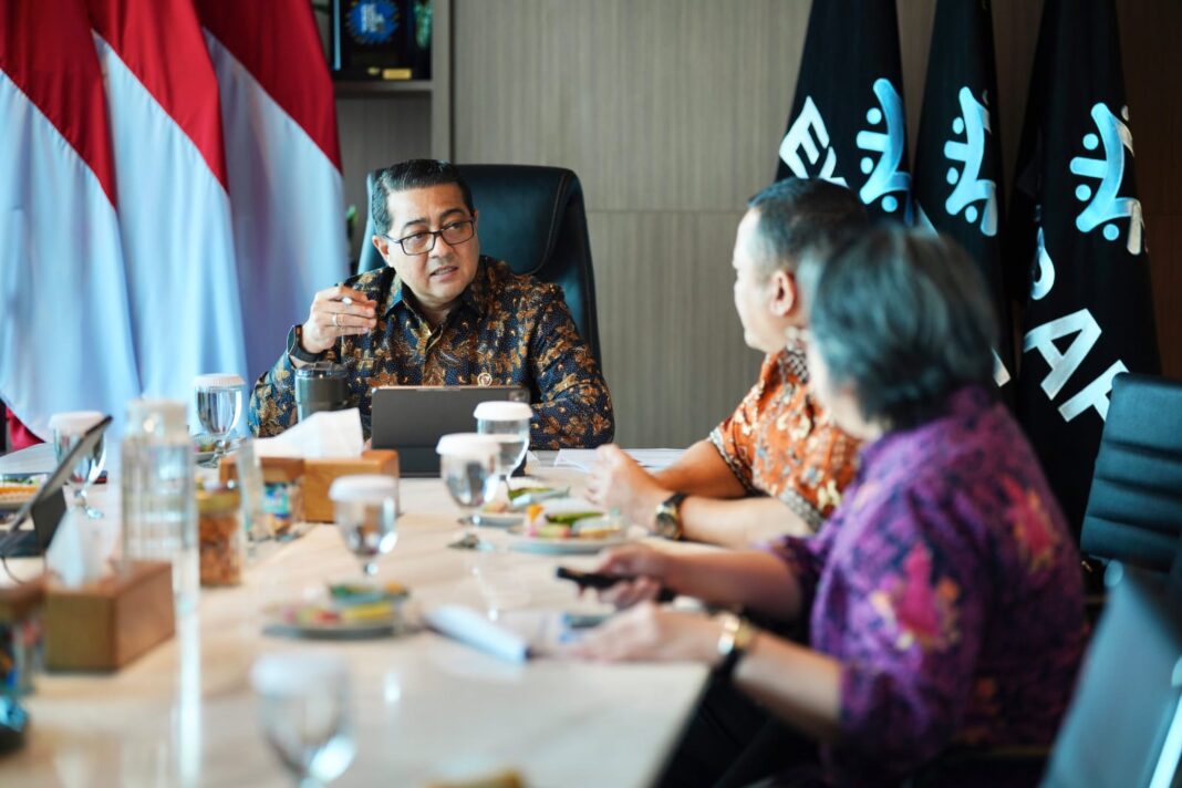 Kementerian Ekraf dan Komdigi Matangkan Aturan AI Nasional, Kreator Digital Bakal Lebih Terlindungi