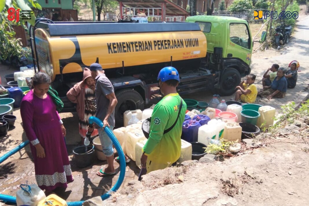 Kemarau Panjang Picu Krisis Air Bersih di Cilegon, Kementerian PU Salurkan Bantuan untuk Ratusan Warga