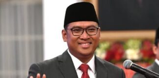 Sudaryono resmi menjabat sebagai Kepala Badan Gizi Nasional (BGN). Berdasarkan LHKPN terbaru, total harta kekayaannya tercatat mencapai Rp31,39 miliar dengan kenaikan sekitar Rp22,5 miliar dalam kurun waktu sekitar satu tahun.