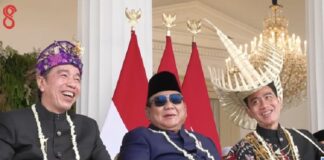Presiden Prabowo Subianto duduk bersama Presiden ke-7 Joko Widodo dan Wakil Presiden Gibran Rakabuming Raka saat perayaan HUT ke-81 Kemerdekaan RI di Istana Merdeka, Jakarta, 17 Agustus 2026.