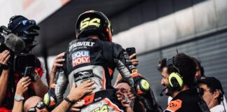 JUARA MOTO3 ARAGON - Pembalap Spanyol nyaris menyapu bersih daftar pemenang Moto3 Aragon dalam hampir 2 dekade terakhir Balapan MotoGP di Sirkuit MotorLand, Alcañiz tersebut. Berikut daftar lengkapnya, Selasa (25/8/2026). OFFICIAL INSTAGRAM DAVID MUNOZ/REPRO