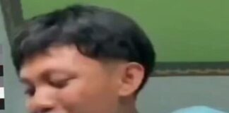 VIDEO VIRAL - Ibu pemeran di video syur Yank Uwes Yank tak kuasa menahan tangis! Video syur berdurasi singkat itu ternyata diperankan pelajar di Banywangi. Berikut selengkapnya, Selasa (4/8/2026). X/REPRO