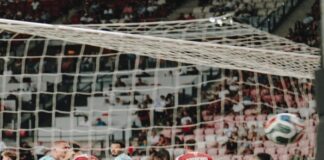Hasil Playoff UEFA Conference League 2027: Mantan Klub Kevin Diks Selangkah ke Final! PLAYOFF UECL 2027 - Mantan klub Kevin Diks, FC Copenhagen selangkah lagi akan mengamankan tiket tampil ke laga final babak playoff UEFA Conference League 2026/2027. Sementara Brann dan Panathinaikos sudah lebih dulu berkat menang di hasil playoff semifinal Liga Konferensi Eropa pada Rabu (12/8/2026) dini hari WIB tadi. OFFICIAL INSTAGRAM FC COPENHAGEN/REPRO