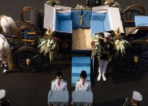 PEMBAWA BAKI - Celina Olivia Apriani mendapat tugas penting nan membanggakan dalam Upacara Peringatan Hari Ulang Tahun Kemerdekaan Republik Indonesia ke-81 17 Agustus 2026 hari ini. Ia membawa Baki Sang Saka Merah Putih dalam Upacara peringatan detik-detik Proklamasi Kemerdekaan RI yang digelar di Istana Negara, Jakarta pada Senin (17/8/2026) hari ini tersebut. OFFICIAL DIREKTORAT.PASKIBRAKA/REPRO