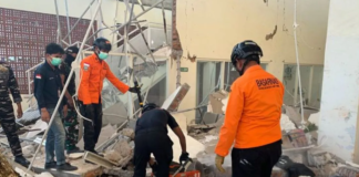 Aktivitas gempa susulan masih terjadi di Nusa Tenggara Timur setelah gempa utama M 7,7 pada 15 Agustus 2026, dengan BNPB mencatat 995 kejadian hingga Minggu (16/8).