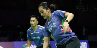 Hasil Kejuaraan Dunia BWF 2026: Amri/Nita Tumbang dari Feng/Huang dalam Duel 97 Menit Amri Syahnawi/Nita Violina Marwah kalah dramatis dari Feng Yan Zhe/Huang Dong Ping pada semifinal Kejuaraan Dunia BWF 2026 dalam duel 97 menit.