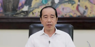 Presiden ke-7 RI Joko Widodo menyampaikan petuah mengenai kekuasaan dan jabatan dalam sebuah acara di Kebumen, Jawa Tengah, Sabtu (29/8/2026). Pernyataannya kemudian mendapat respons dari Ketua DPP PDIP Deddy Yevri Sitorus.