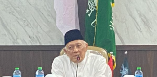Profil Gus Kikin, Ketum PBNU Baru yang Dikenal sebagai Pengusaha Migas dan Pemilik BBS TV KH Abdul Hakim Mahfudz atau Gus Kikin terpilih sebagai Ketua Umum PBNU periode 2026-2031 dalam Muktamar ke-35 NU di Pondok Pesantren Bahrul Ulum Tambakberas, Jombang, Jawa Timur, Senin (31/8/2026). Selain dikenal sebagai ulama dan pengasuh Tebuireng, Gus Kikin memiliki rekam jejak sebagai pengusaha sektor migas dan media.