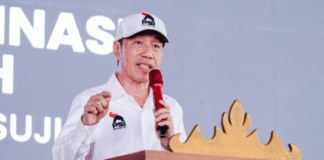 Jokowi dijadwalkan menyambangi sejumlah wilayah di Jawa Barat. Rencana safari politik ini mencuat di tengah dinamika politik dan isu percepatan pemilu.