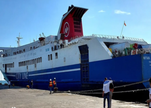 Duka di Kapal KM Mutiara Sentosa 2: Terbakar di Lautan, 5 Penumpang Meregang Nyawa dan Belasan Lainnya Hilang 1 Kapal KM Mutiara Sentosa 2 saat bersandar di pelabuhan beberapa waktu lalu. Insiden kebakaran yang menghantam kapal ini pada Minggu (2/8/2026) membuat sejumlah penumpang jadi korban tewas hingga hilang. OFFICIAL WEB MARINETRAFFIC/REPRO