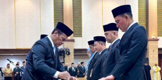 Menteri Pertanian Amran Sulaiman melantik sejumlah pejabat di lingkungan Kementerian Pertanian di Jakarta, Selasa (18/8/2026), sebagai bagian dari penyegaran organisasi dan penerapan sistem merit.